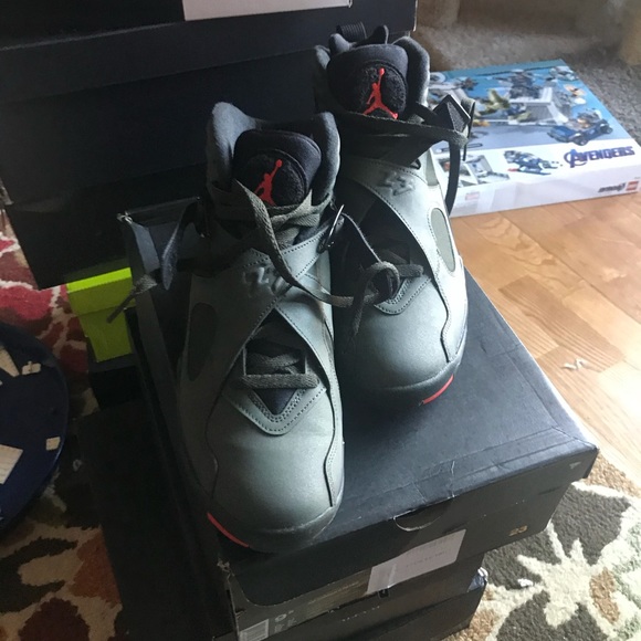 Jordans 8 size 9.5 never worn - Picture 3 of 5